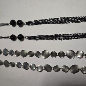 Elegant Black and Silver Necklace Set